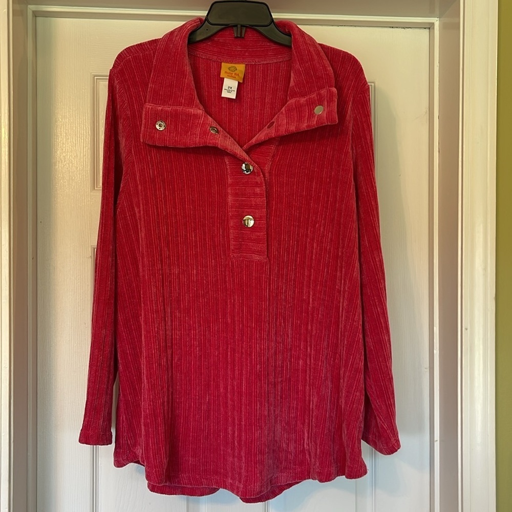 Ruby Rd. - Pink Ribbed Velour-look sweater top - Silver Snaps - Size 2X - Picture 2 of 5